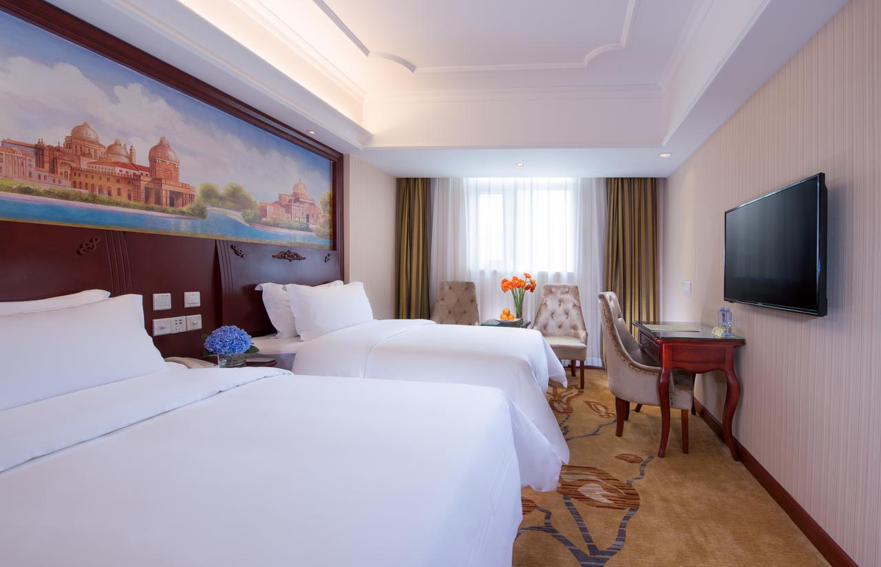 Vienna 3 Best Hotel Wuhan Taibei Road Экстерьер фото